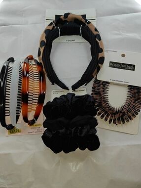 Scunci By conair - Hair Accessories sets (4 Pieces)